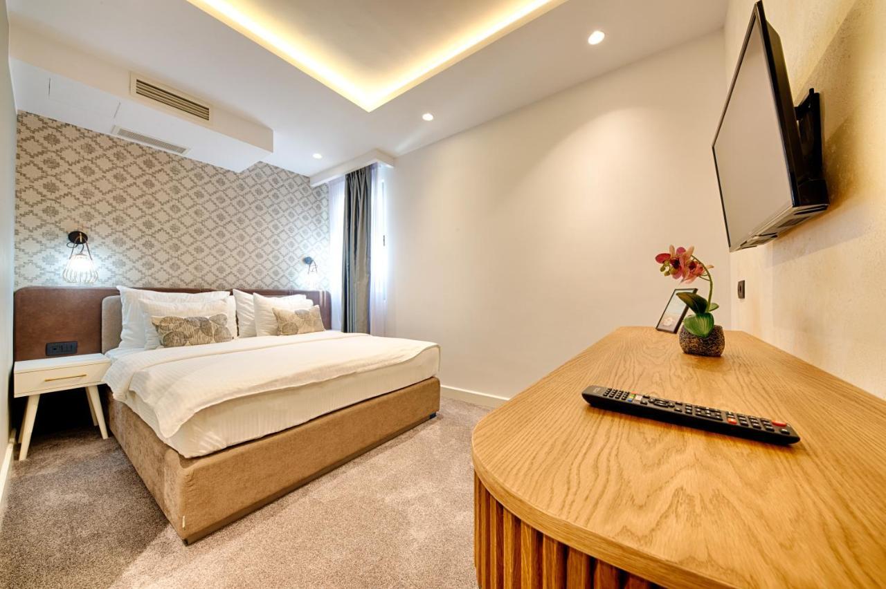 Apart Hotel Kalamper Bar Bagian luar foto