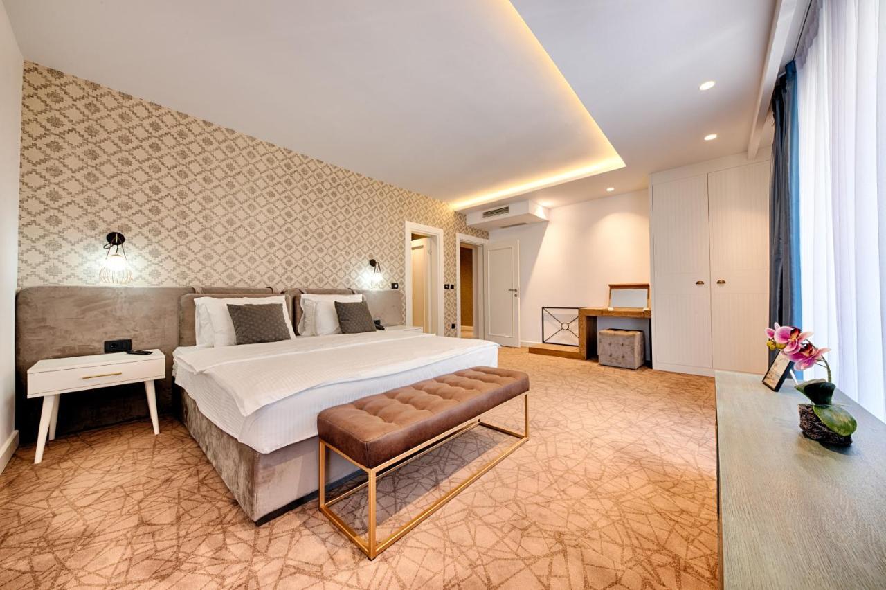 Apart Hotel Kalamper Bar Bagian luar foto