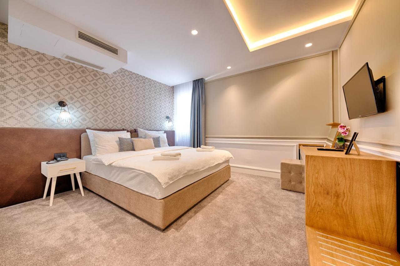Apart Hotel Kalamper Bar Bagian luar foto