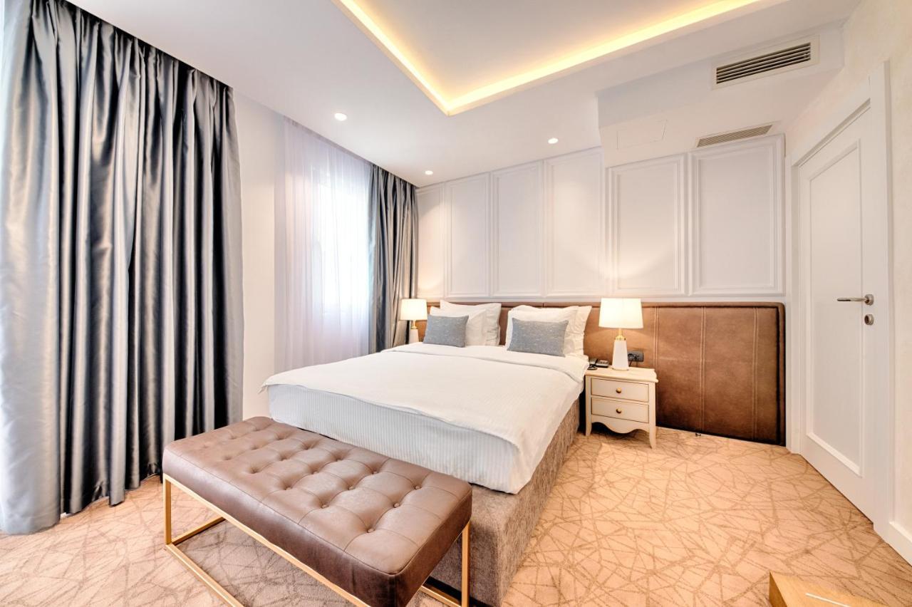 Apart Hotel Kalamper Bar Bagian luar foto